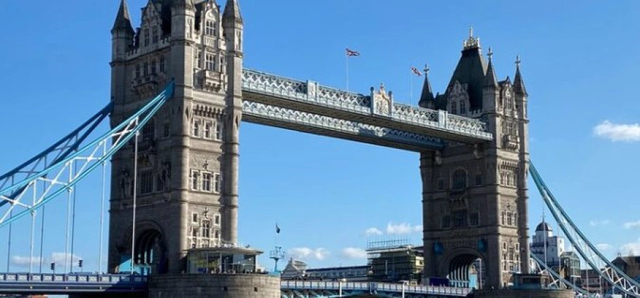 Half Day London Eye and Tower of London Tour | Tower Bridge in London on a sunny day with a clear blue sky